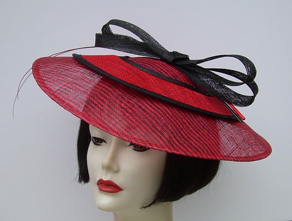 Red/Black Profile Fascinator